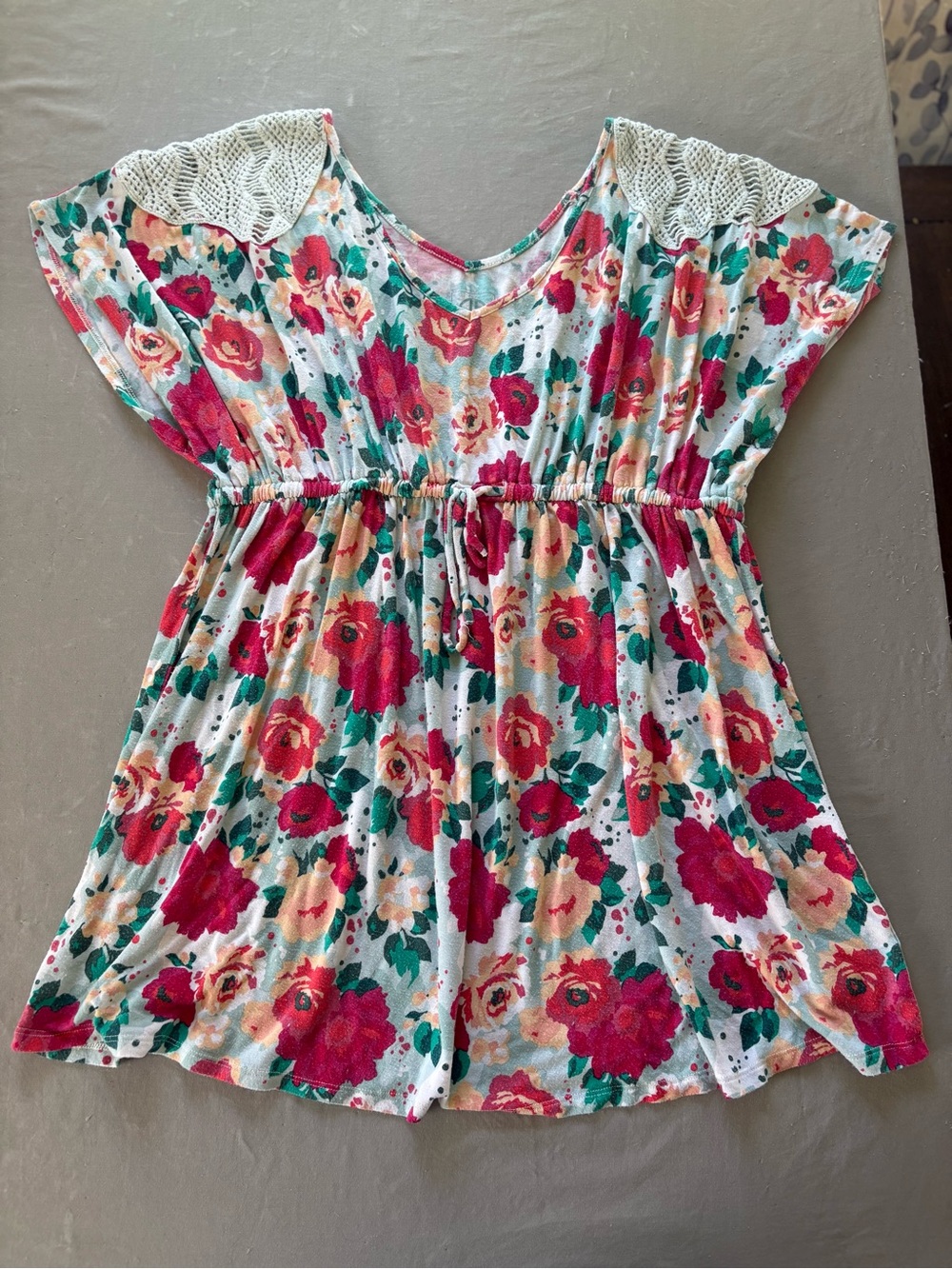 Liz Lange Floral Tunic Top in White, Red, Pink, Green Maternity Top
